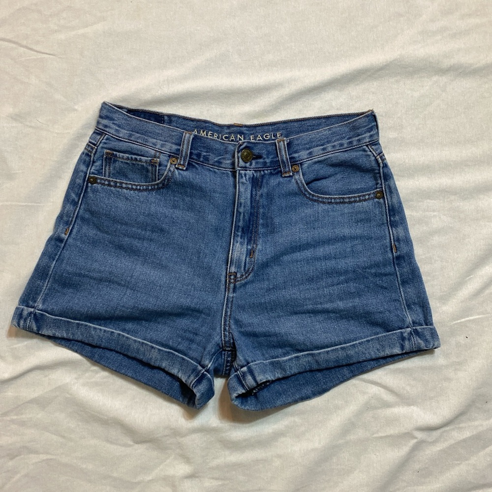 American Eagle Outfitters Women's Classic Blue Jean Shorts